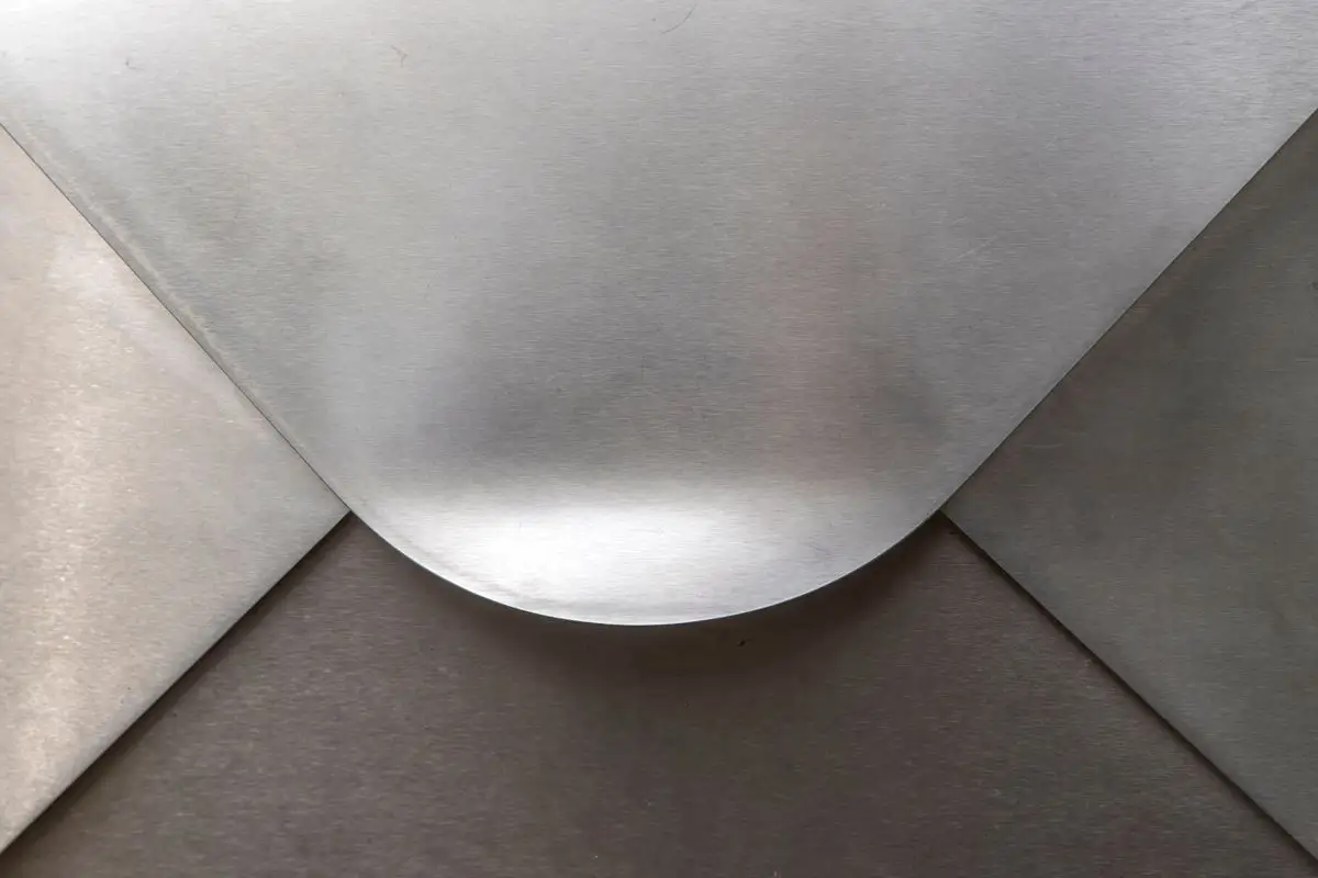 Superficie satinada con reflejo